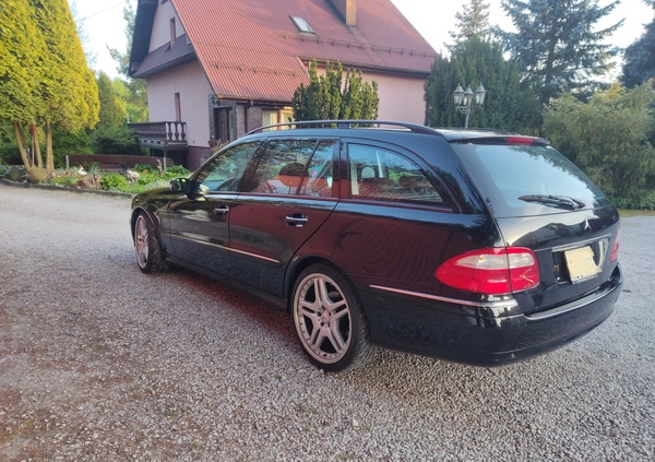 Mercedes-Benz Klasa E cena 17000 przebieg: 271900, rok produkcji 2004 z Pasym małe 191